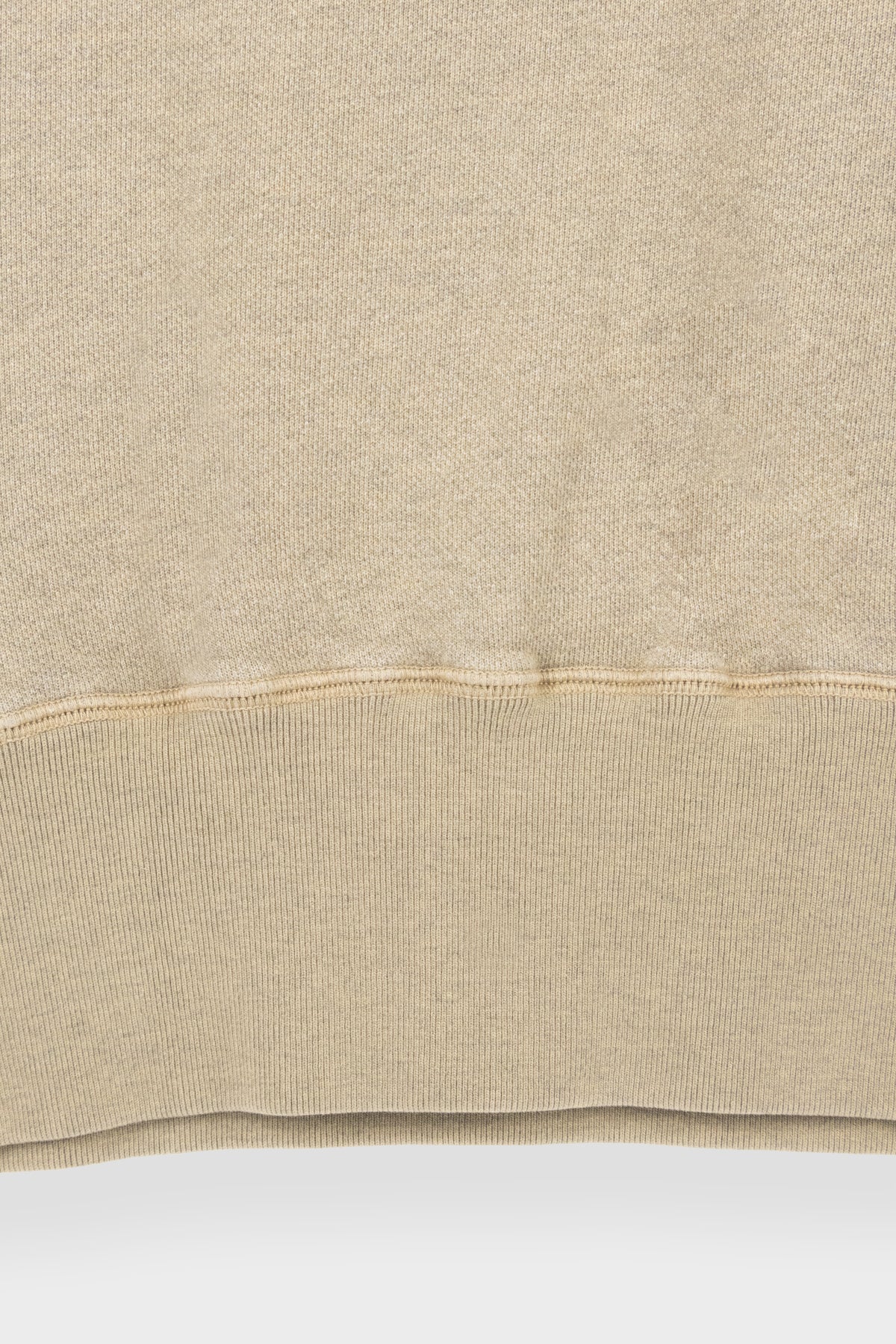 MELTON Crewneck Squared Pockets